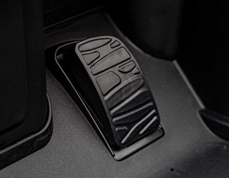 Pojazd Maserati MC20 GT2 Czarny